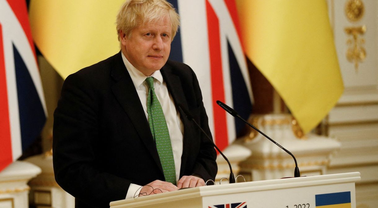 Primeiro-ministro do Reino Unido, Boris Johnson, durante visita à Ucrânia em Kiev