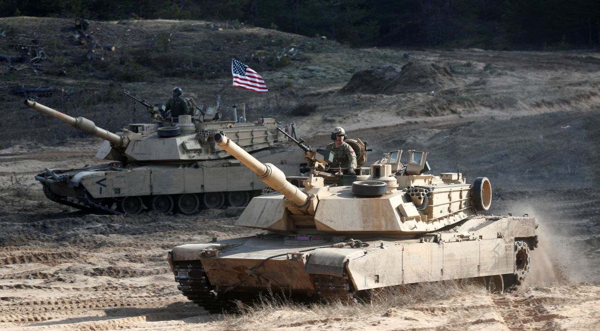 Tanque do Exército norte-americano participa de exercício militar da Otan na Letônia