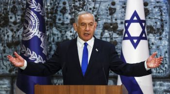 Apesar da ampla vitória eleitoral em novembro para seu bloco de partidos religiosos e de direita, Bibi Netanyahu levou quase dois meses para chegar a acordos com aliados, que exigiram espaços do poder em troca de apoio