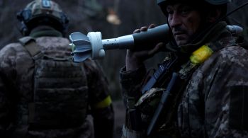 Ministério da Defesa da Rússia disse que o uso de telefones celulares por militares levou à detecção do local do aparente ataque ucraniano