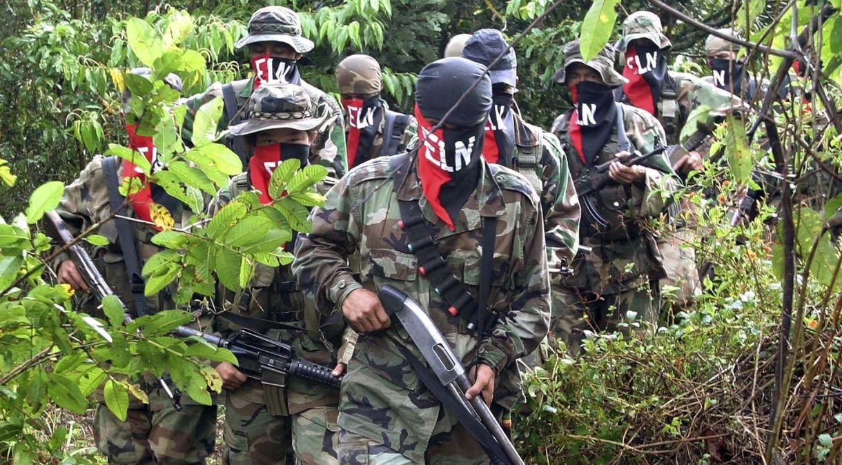 Guerrilheiros do ELN no departamento colombiano de Antióquia
