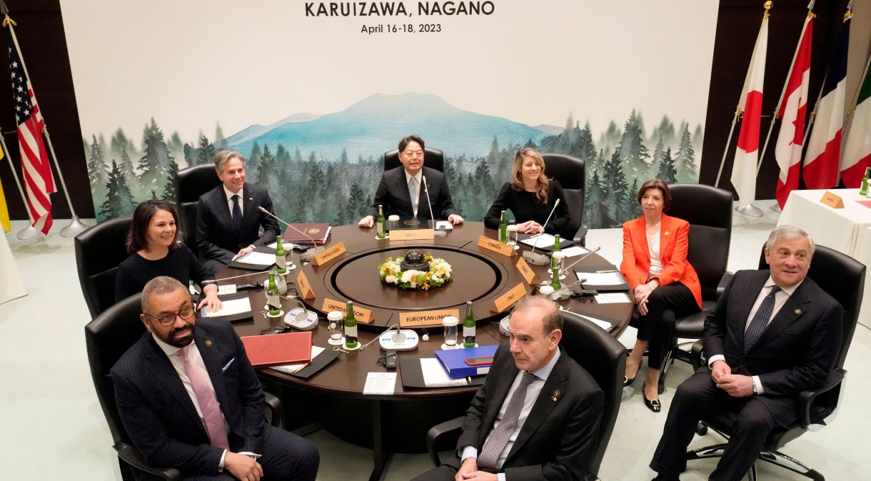Ministros de Relações Exteriores dos países do G7 reunidos em Karuizawa, Japão