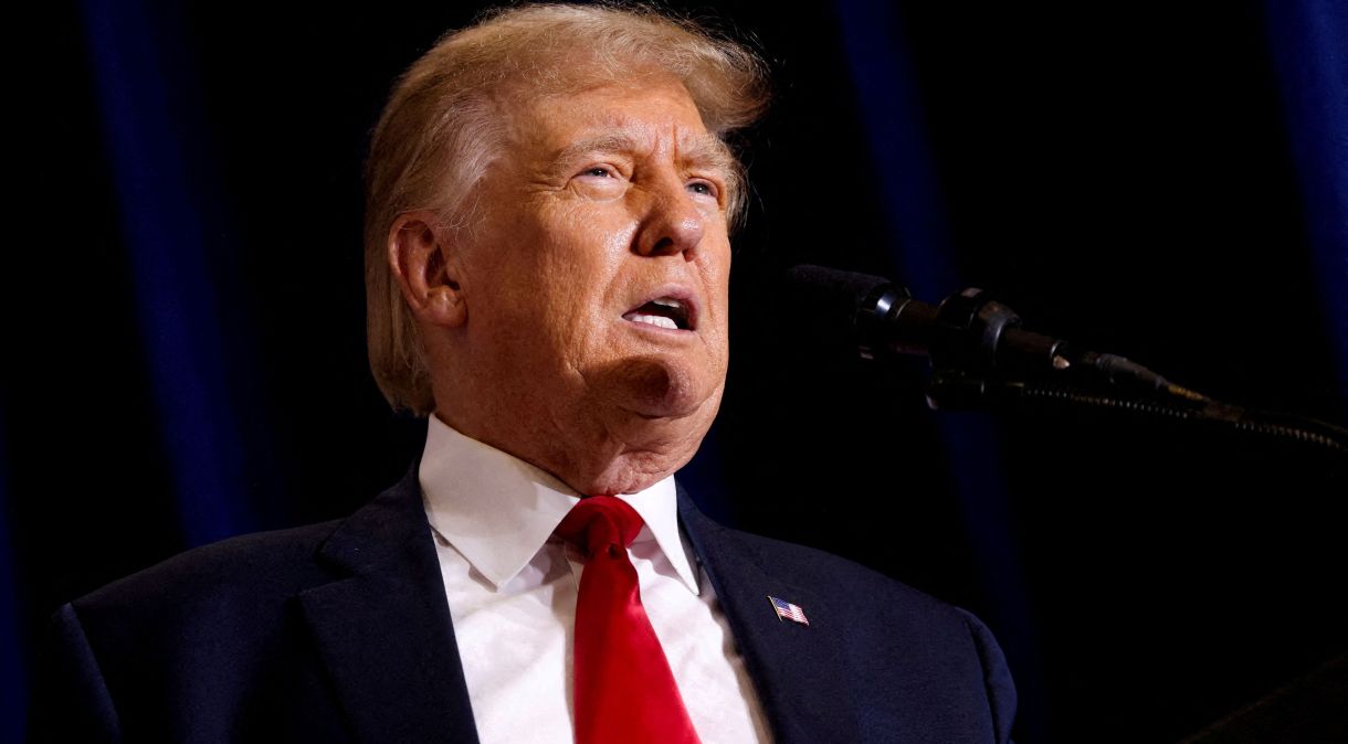 Ex-presidente dos EUA Donald Trump durante evento de campanha em Dubuque, no Estado norte-americano de Iowa