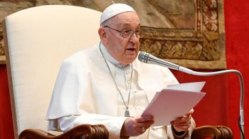 Pontífice afirmou que país deveria demonstrar "coragem" e abrir negociações com Rússia