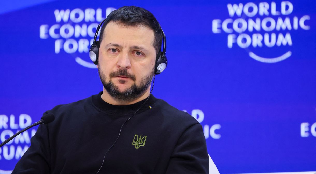 O presidente da Ucrânia, Volodymyr Zelenskiy, participa da 54ª reunião anual do Fórum Econômico Mundial em Davos, Suíça