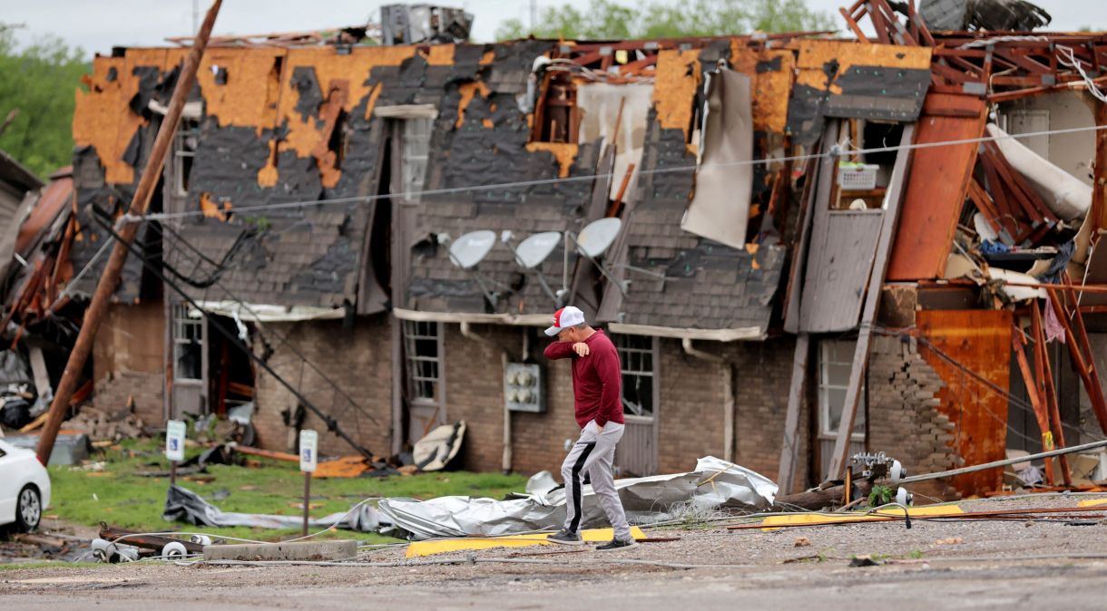 Tornados atingem Oklahoma, nos EUA