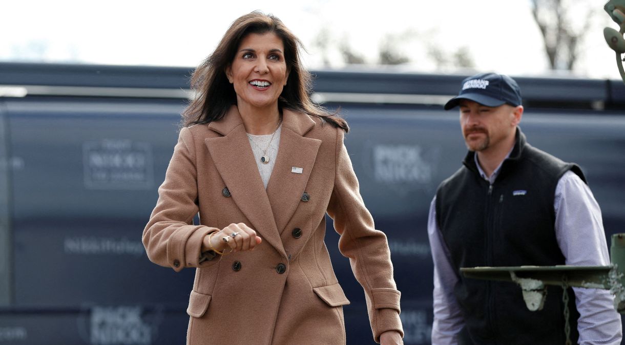 Nikki Haley disputa indicação do Partido Republicano para eleição presidencial