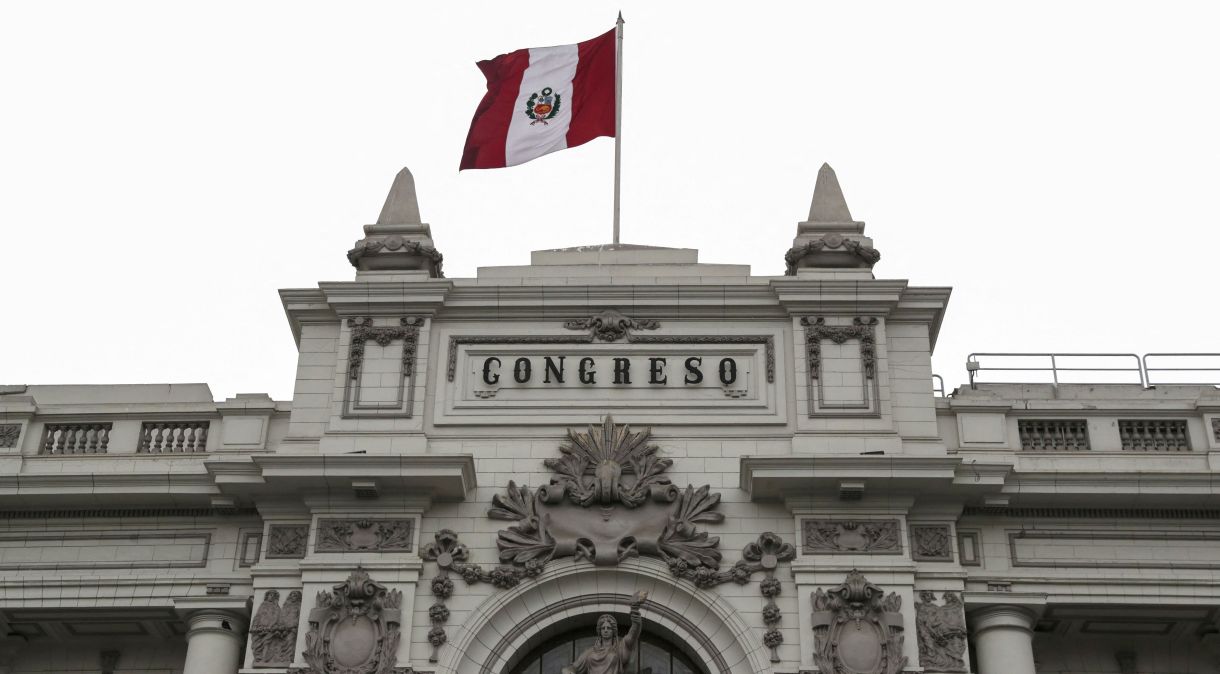 Vista do edifício do Congresso em Lima, Peru