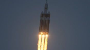 Propriedade da United Launch Alliance (ULA), o foguete com cerca de 23 andares de altura decolou da Estação de Cabo Canaveral da Força Espacial, na Flórida